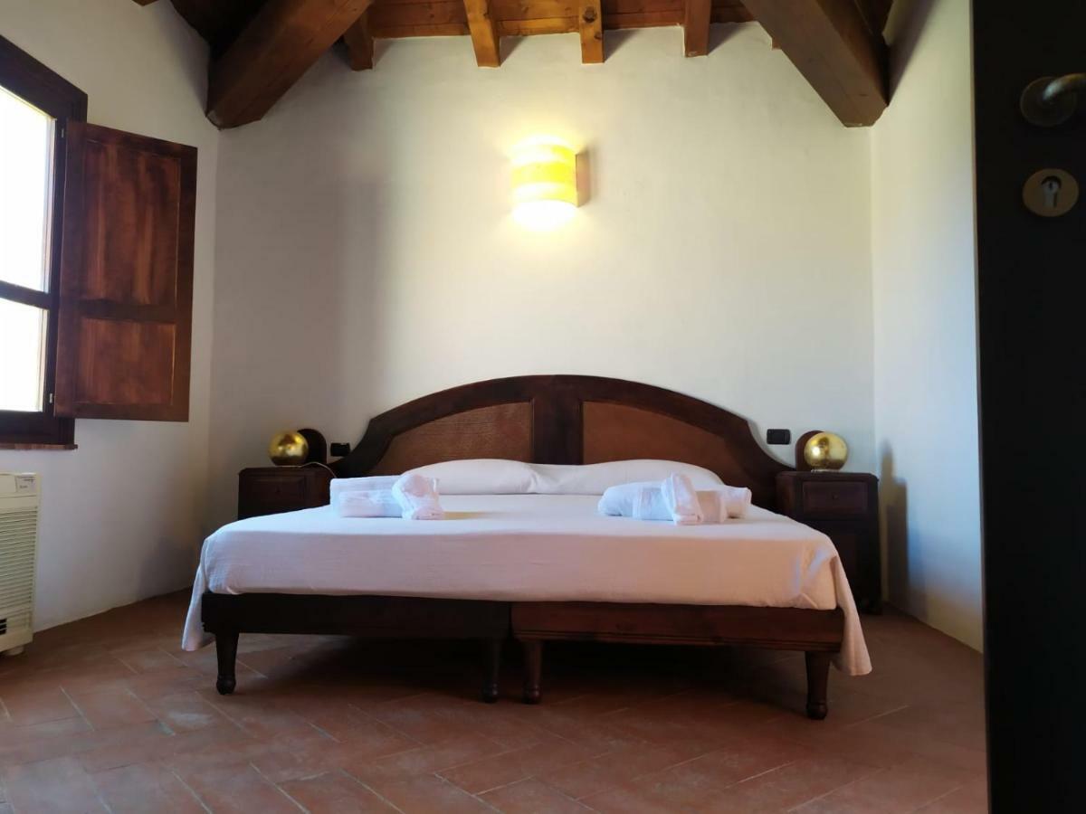 Hotel Punta Moros Tertenìa エクステリア 写真